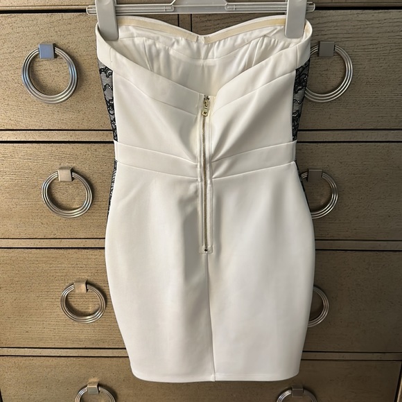 Guess by Marciano white and black lace mini dress - Picture 3 of 6